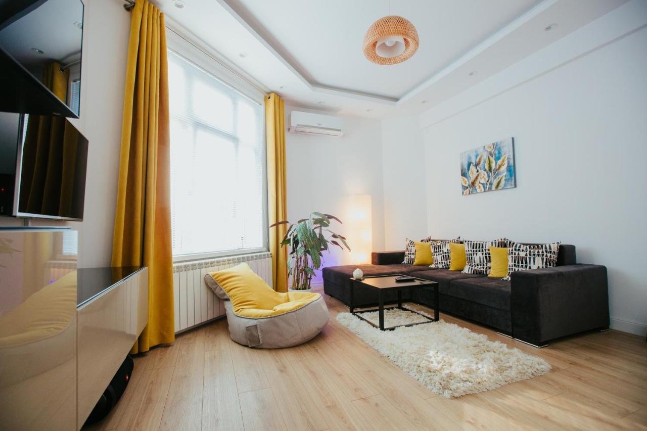 Color Apartments Corneliu Coposu 1A Street Bucureşti Eksteriør bilde