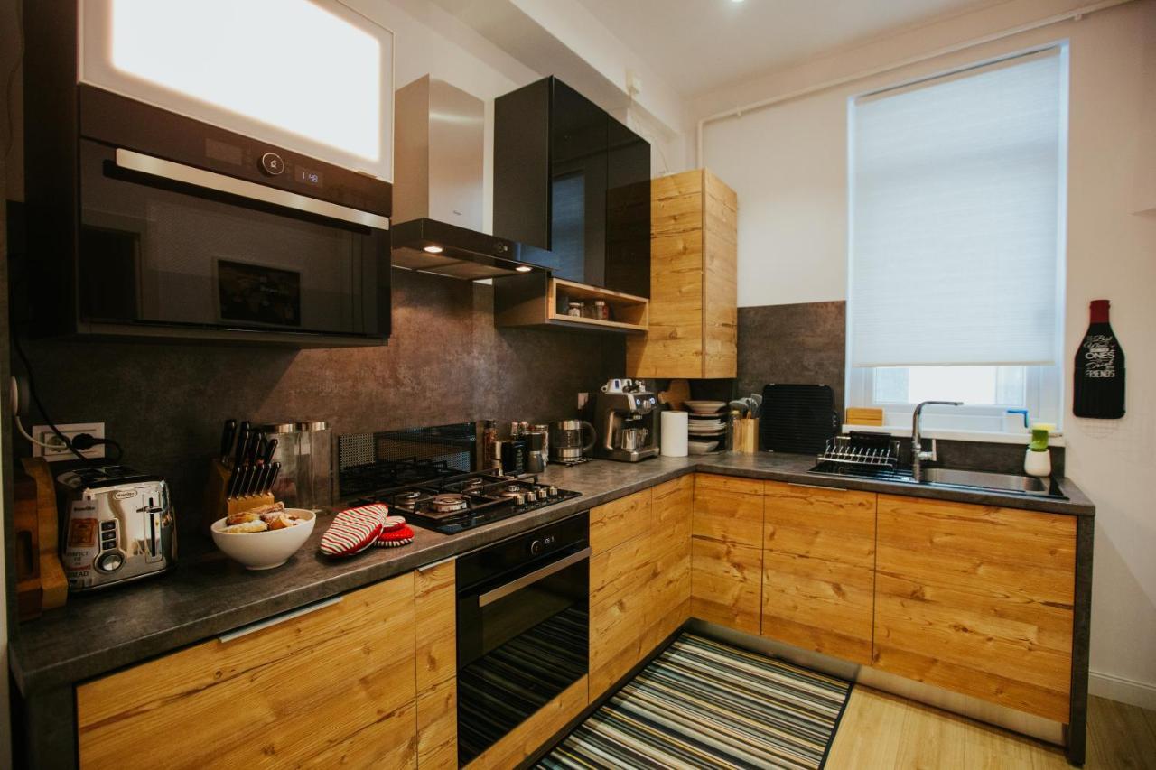 Color Apartments Corneliu Coposu 1A Street Bucureşti Eksteriør bilde