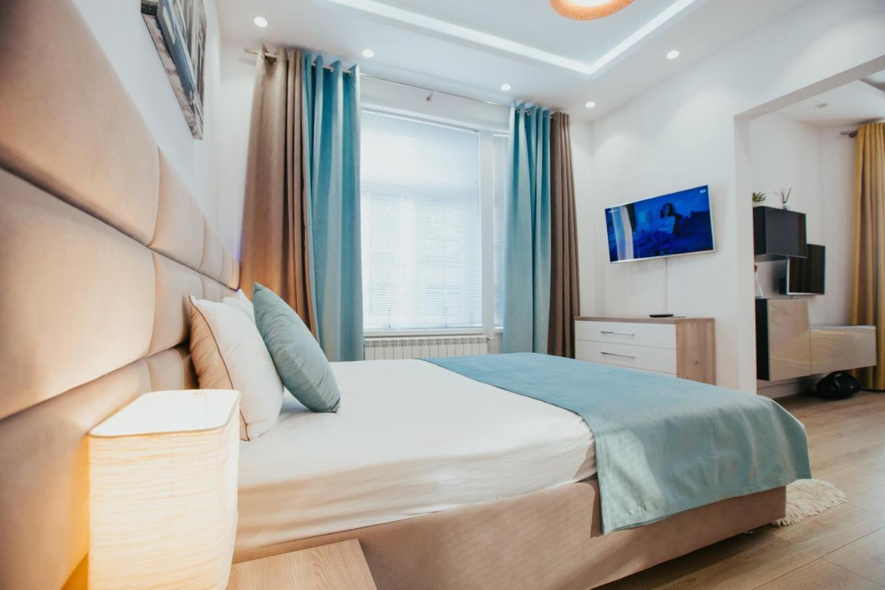 Color Apartments Corneliu Coposu 1A Street Bucureşti Eksteriør bilde